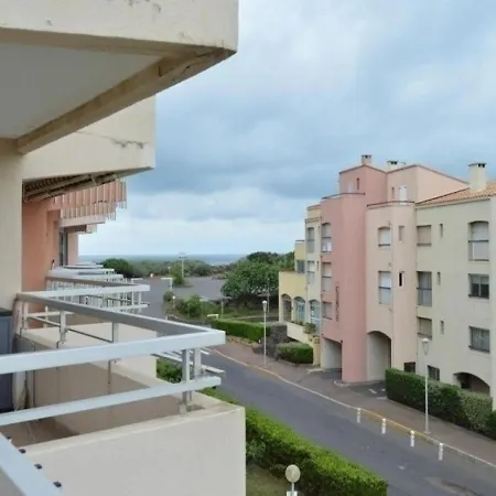 Cap D'agde, 2 Pieces, 4 Personnes - Fr-1-249-242 Apartment *